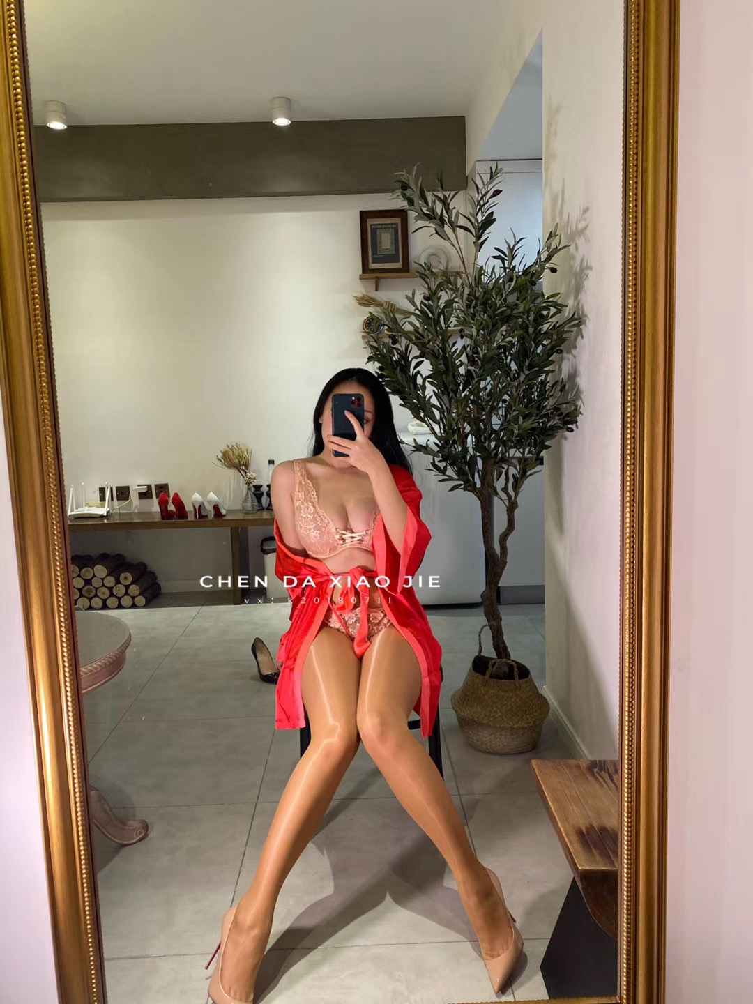 宸大小姐 – 微信朋友圈及专场图片&amp;视频