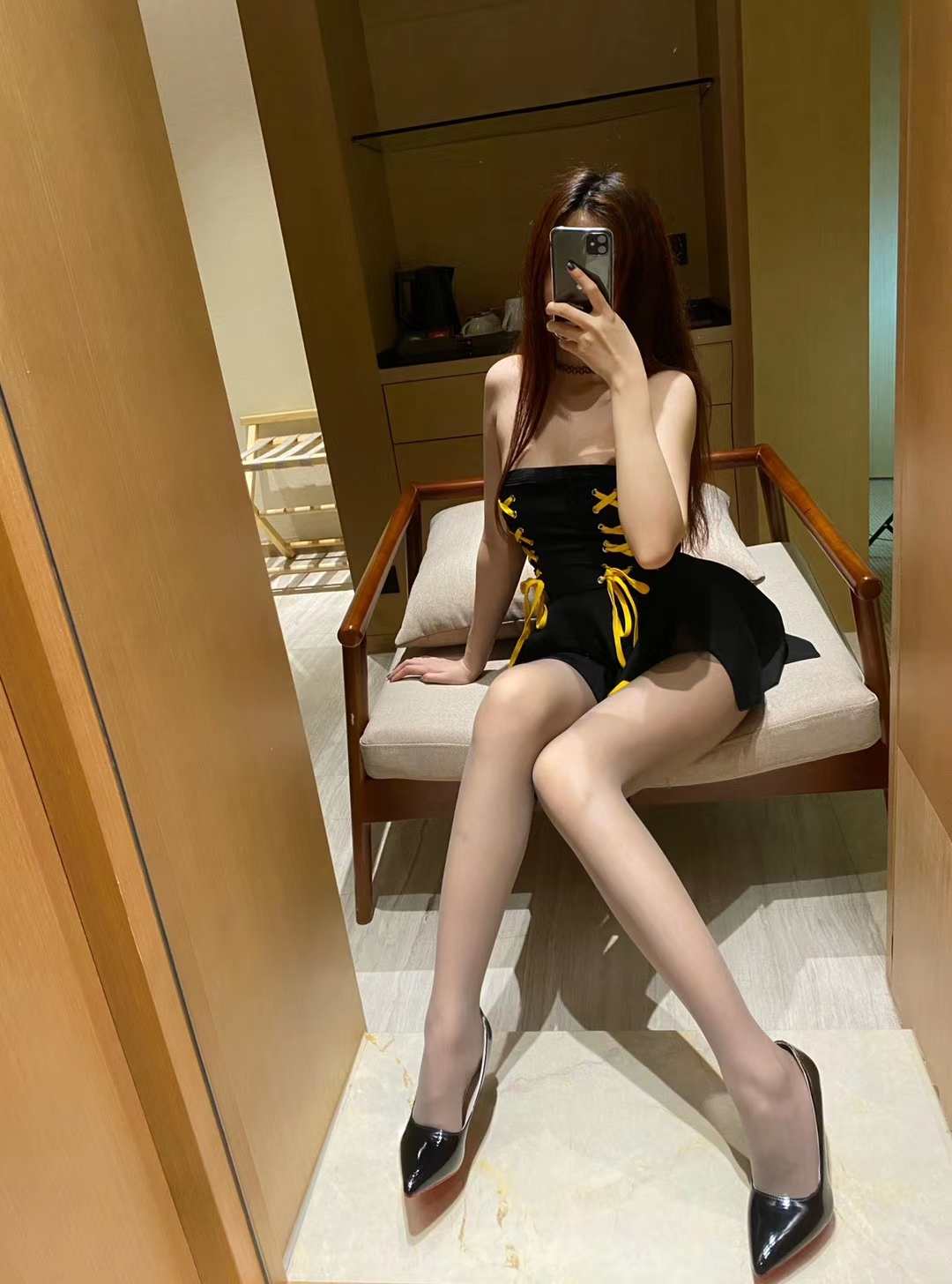 提袜少女 – 朋友圈收费系列套图&amp;视频