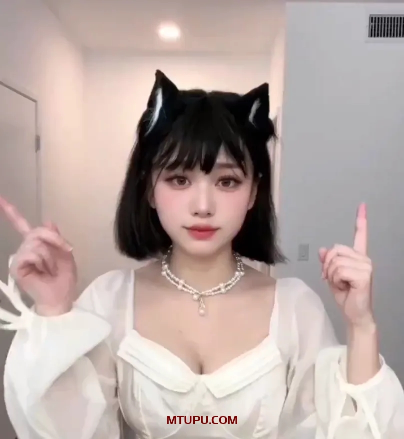 黑猫露娜酱(blackcatccup) 写真合集[18.5GB][持续更新]