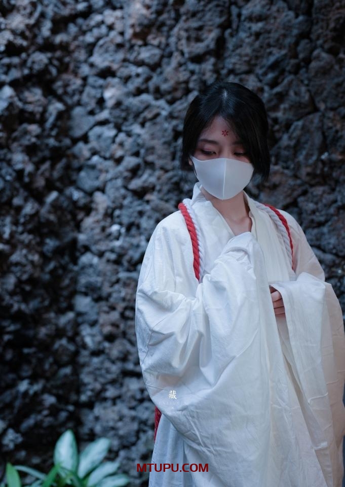 HongKongDoll(玩偶姐姐) 资源合集4K画质原版[228套][持续更新]