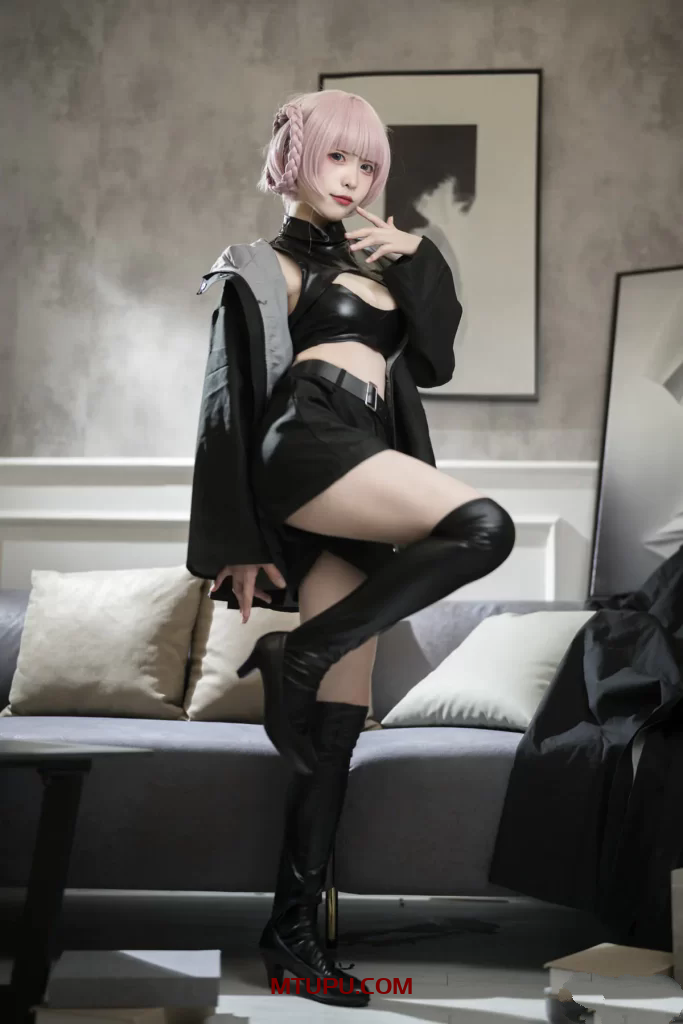 樱岛嗷 写真合集[17套][持续更新]