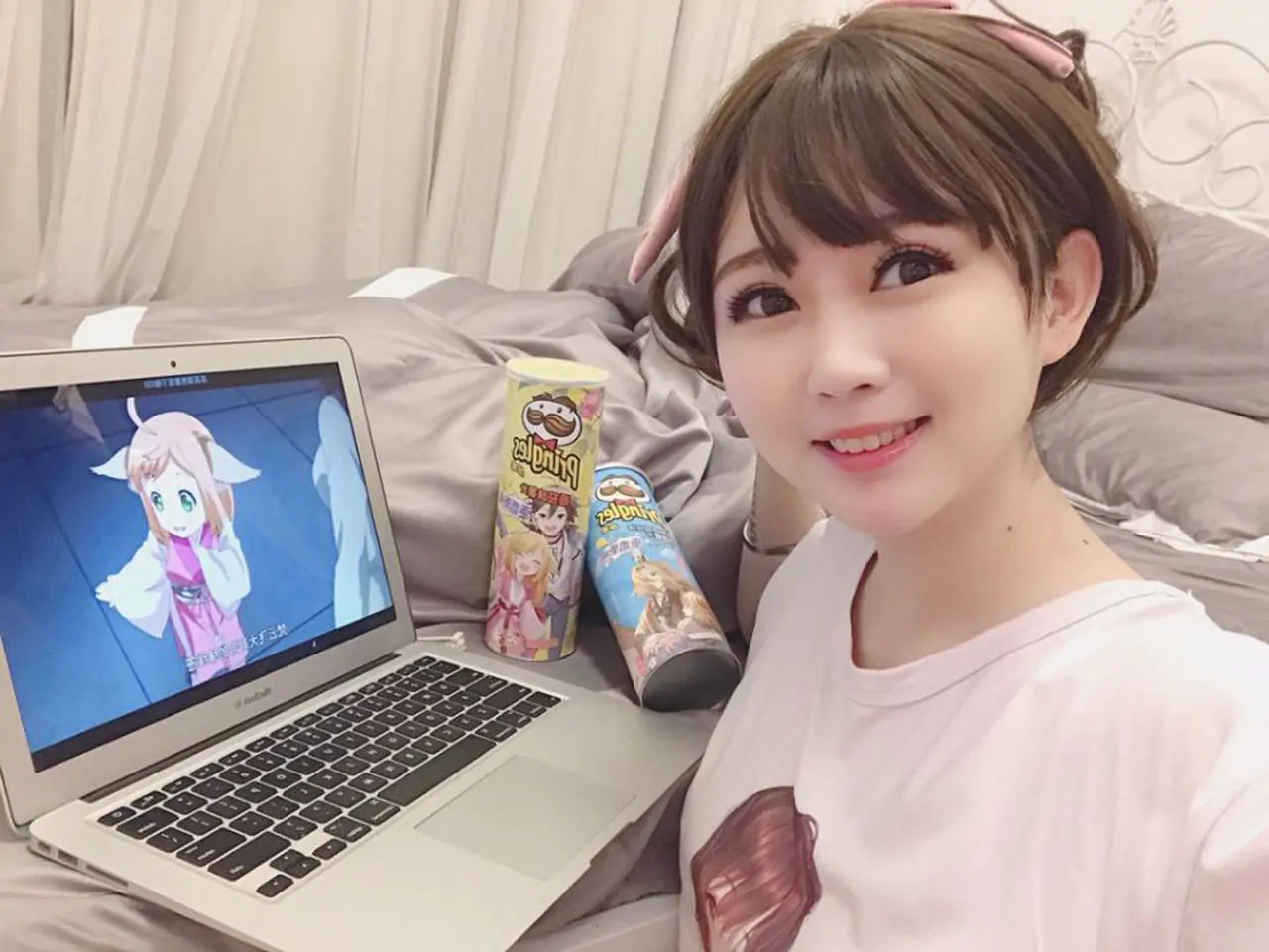 是依酱吖(依依超级懒) 写真合集[82套][持续更新]