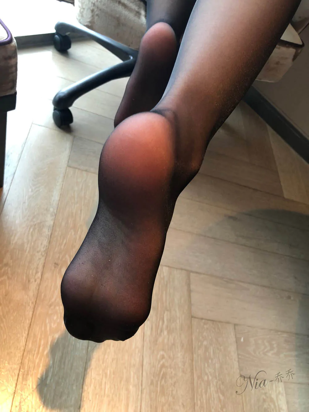 [合集]美脚博主《安乔乔》全套47期及视频[26G]