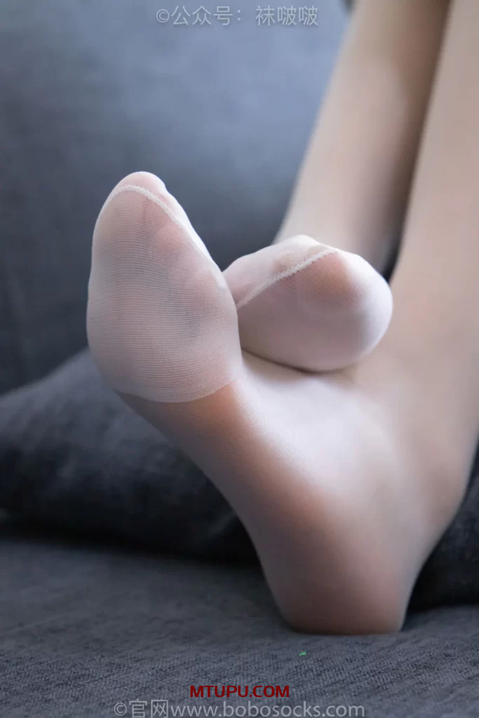 袜啵啵 – 写真合集[652套][03月最新作品][持续更新]