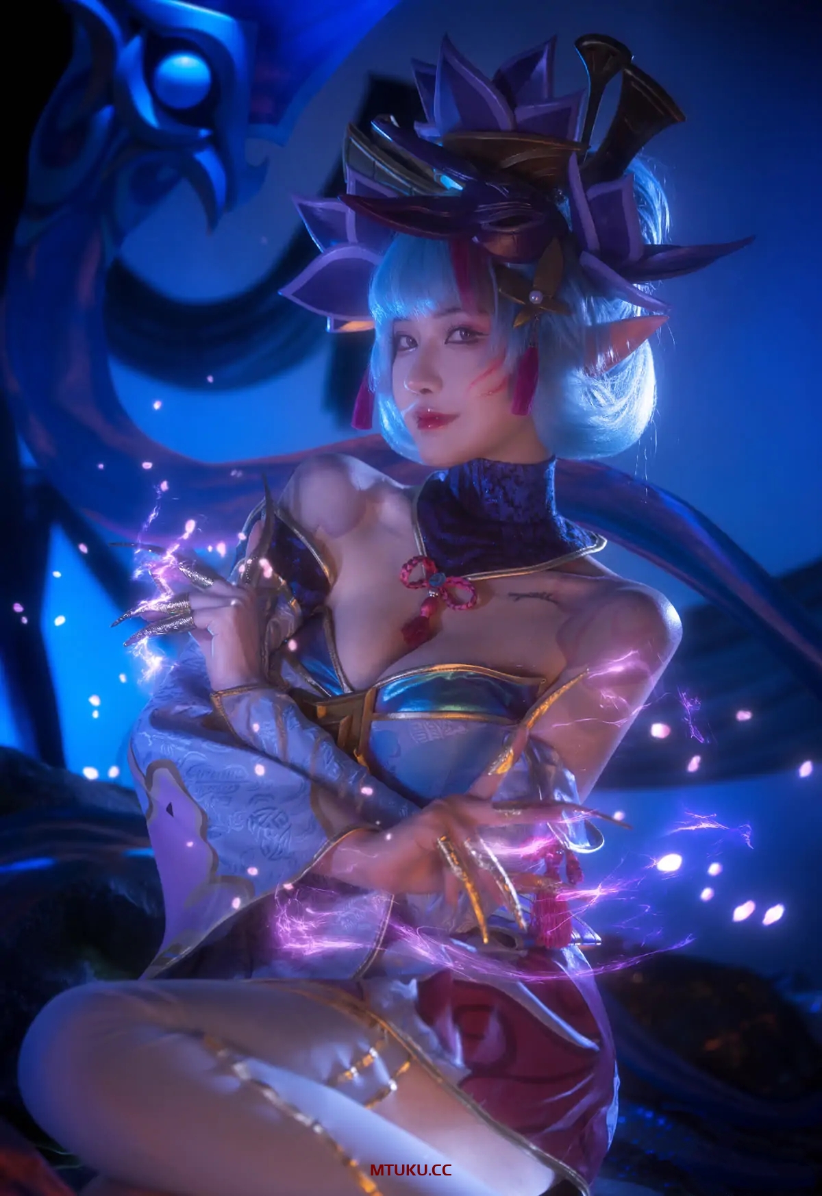 露兒大魔王 – 全套11套[1.8G-2025.9新发]