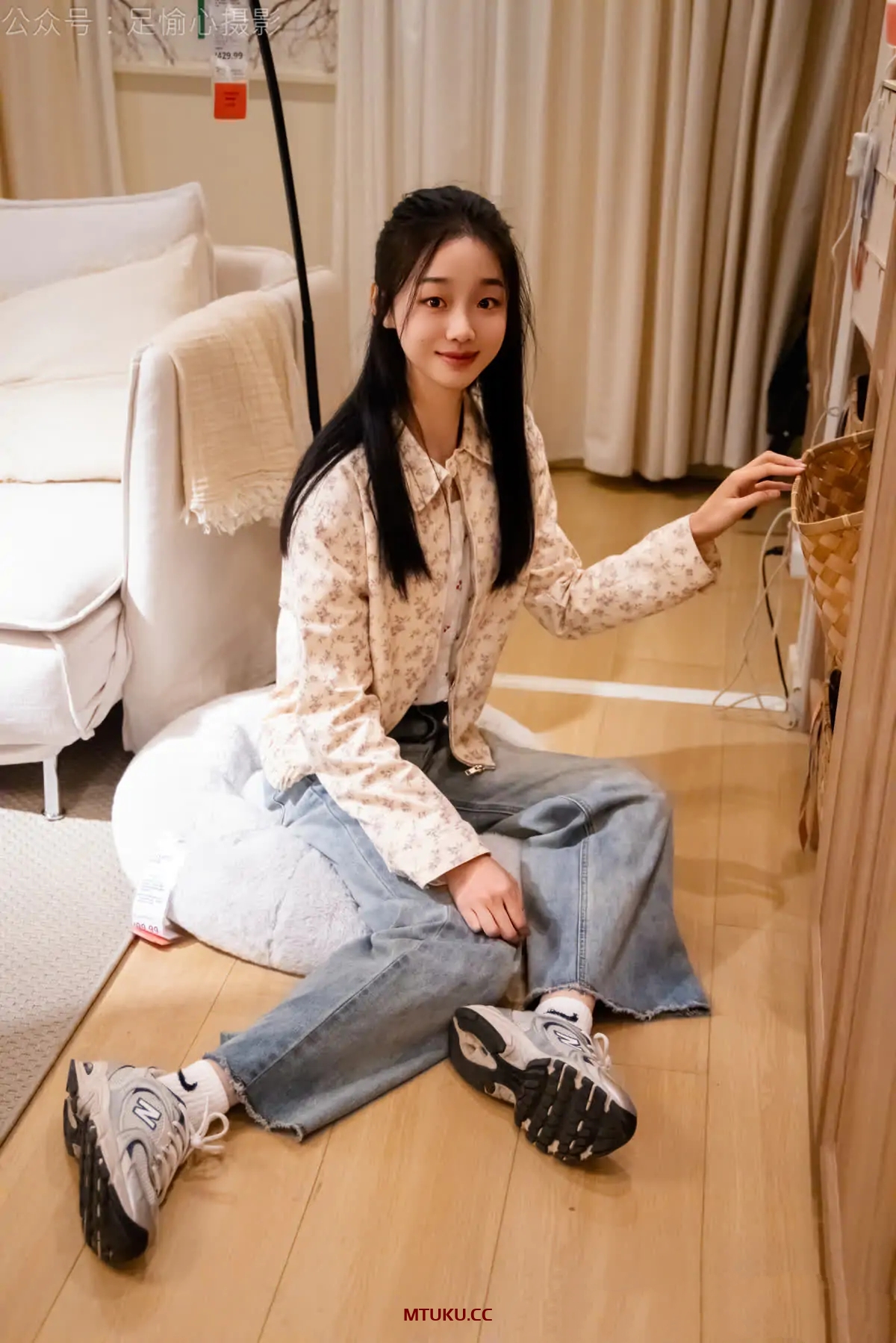 足愉心 – 少女美足美图视频27套[357G-2025.11]