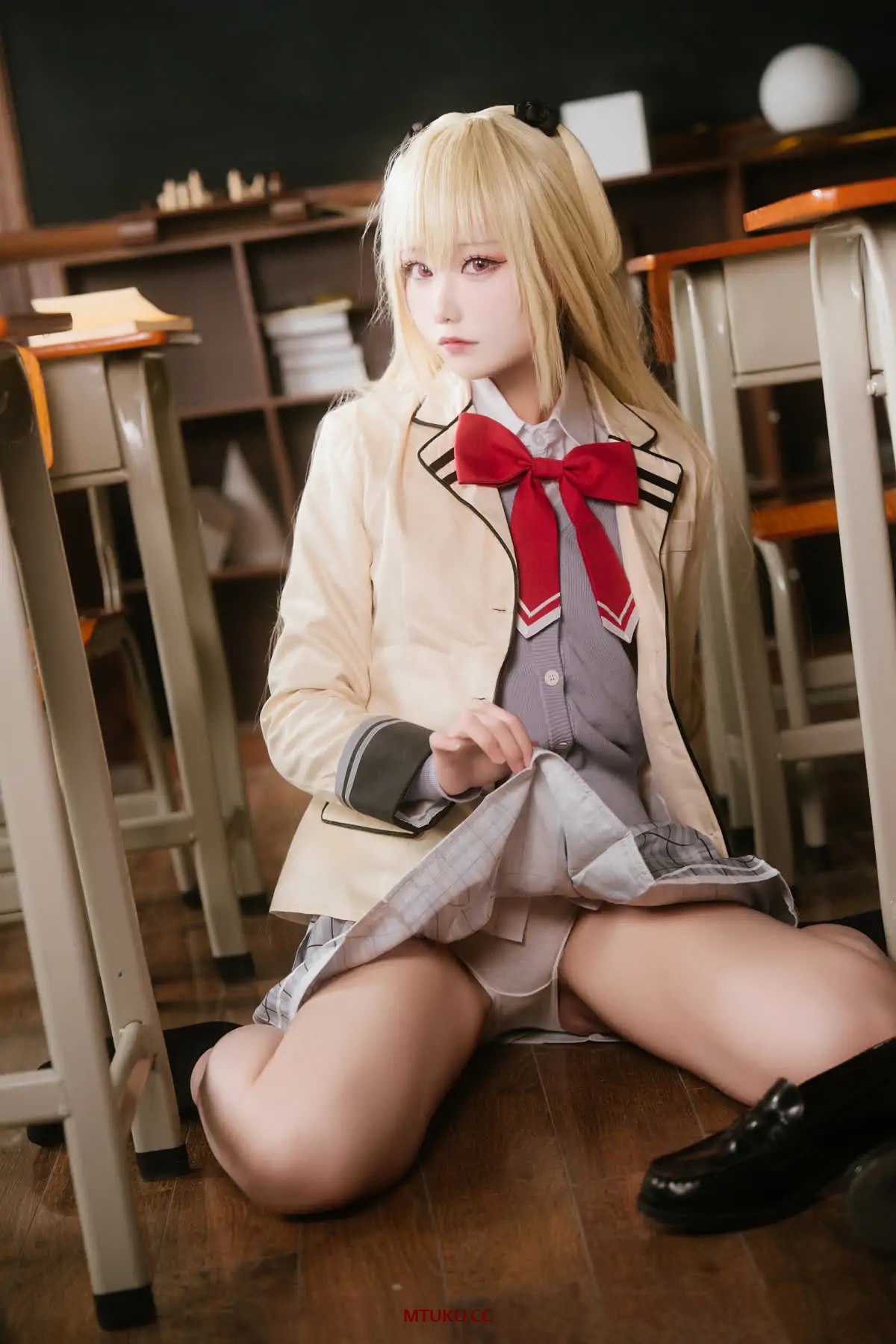 lunananya – 全套51套[9.4G-2026.01]